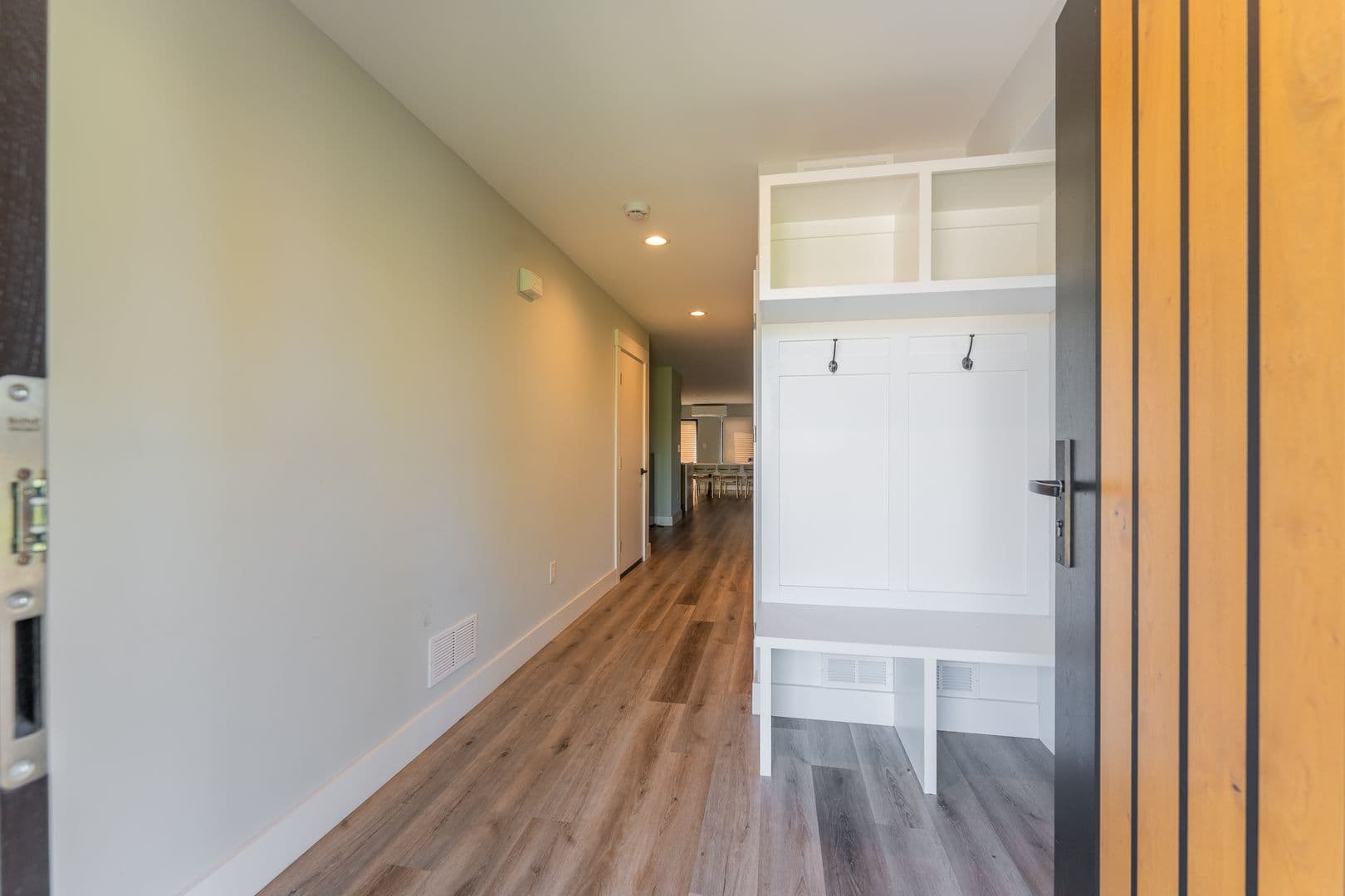 Linden Townhome: 512 Knopf St - 512 Knopf St