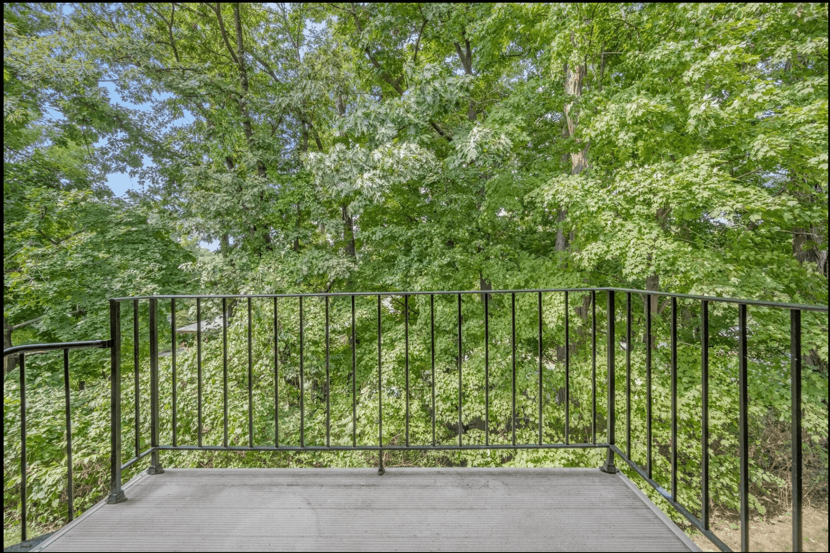 Croton On Hudson Apartment: 17 Scenic Drive
