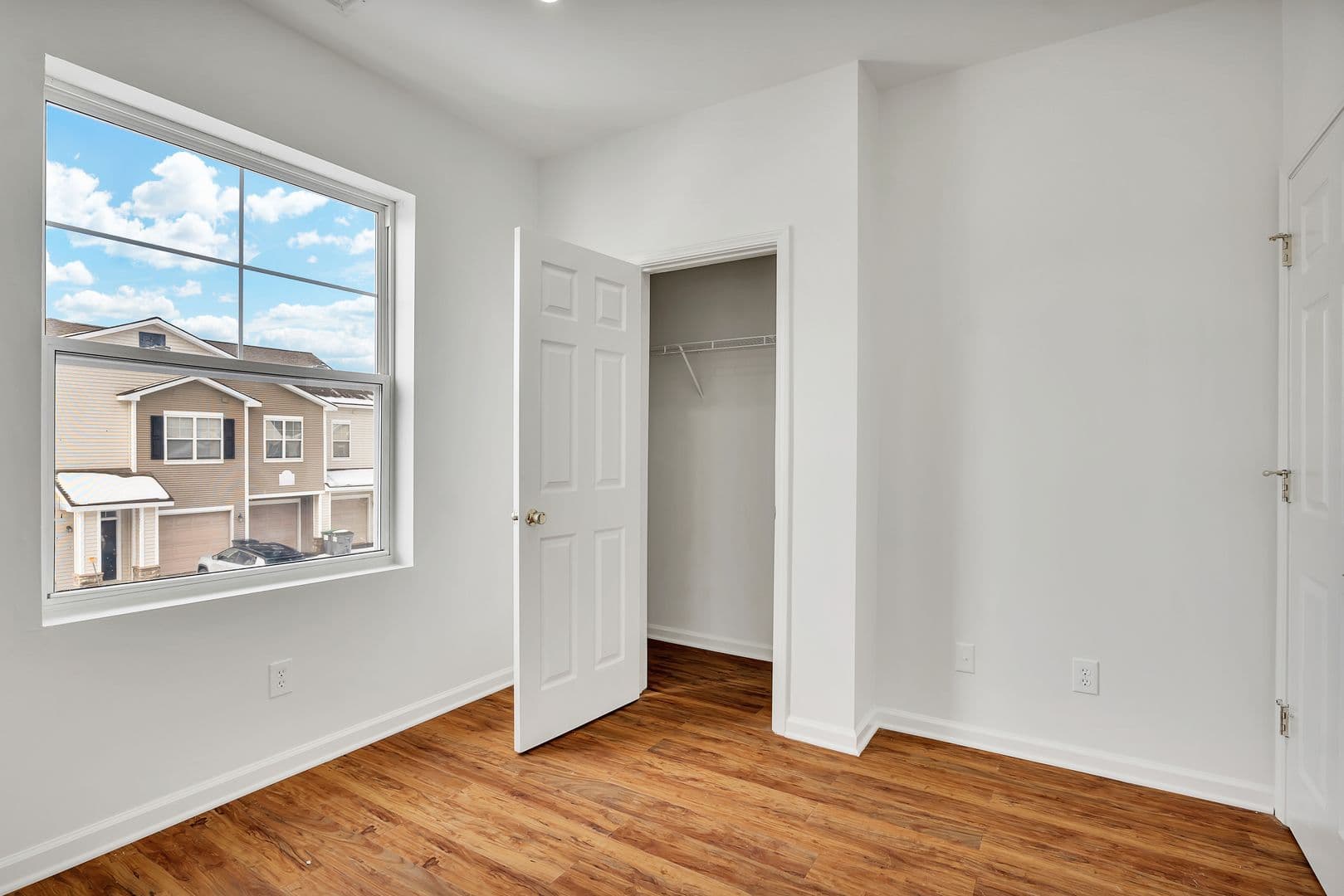 Malta Townhome: 2400 Steeplechase Blvd