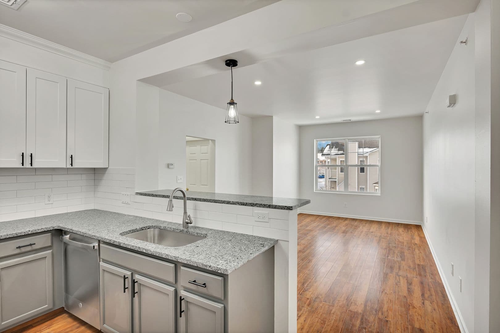Malta Townhome: 2400 Steeplechase Blvd