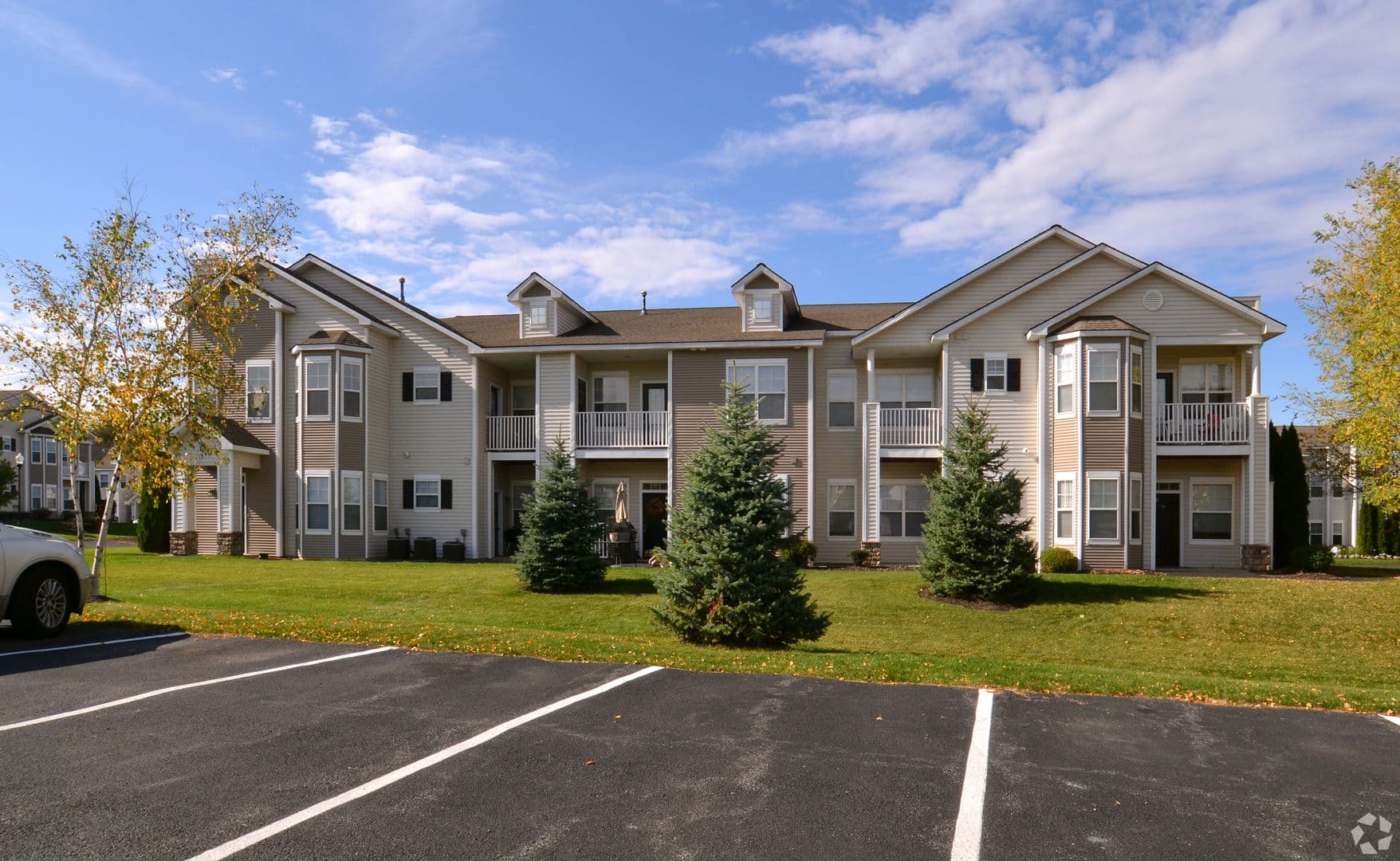 Malta Townhome: 2400 Steeplechase Blvd