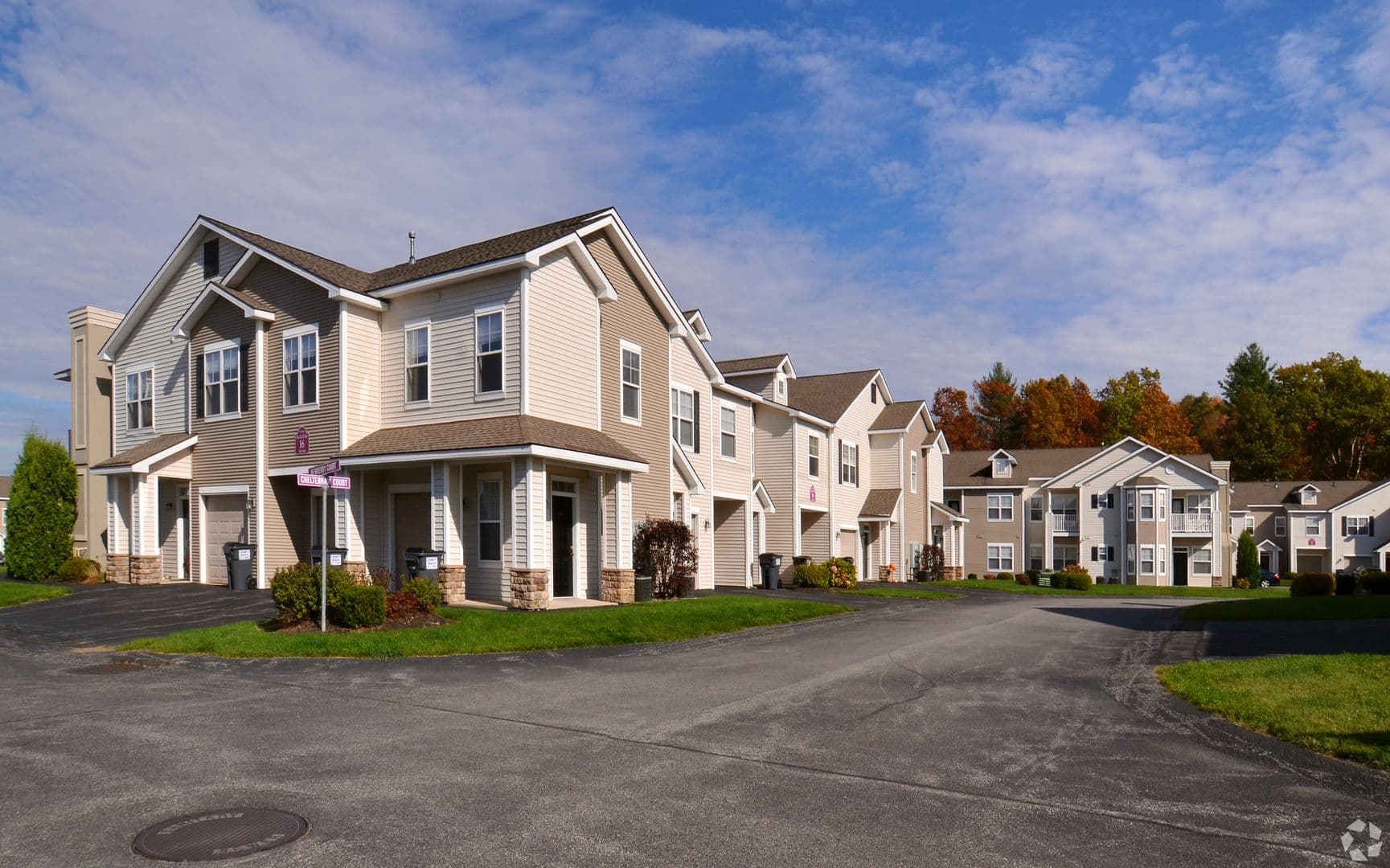 Malta Townhome: 2400 Steeplechase Blvd