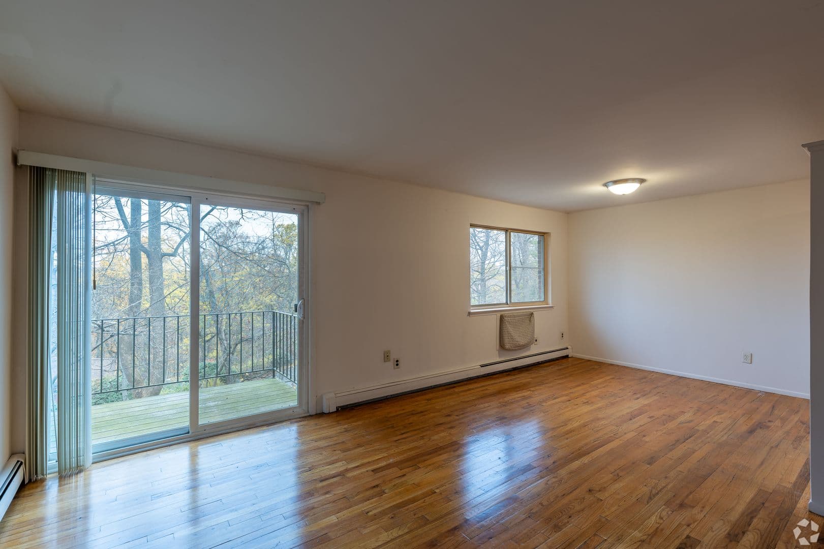 Croton On Hudson Apartment: 17 Scenic Drive
