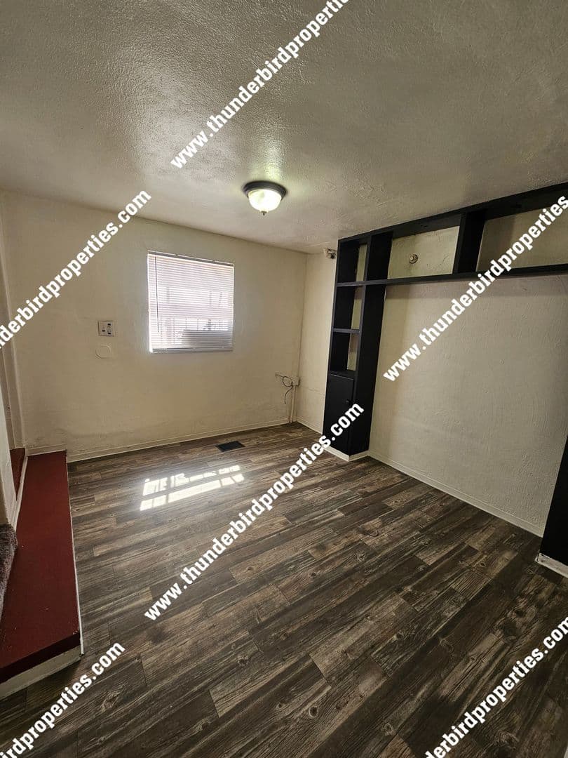 Albuquerque Apartment: 1212 Lead Ave SE