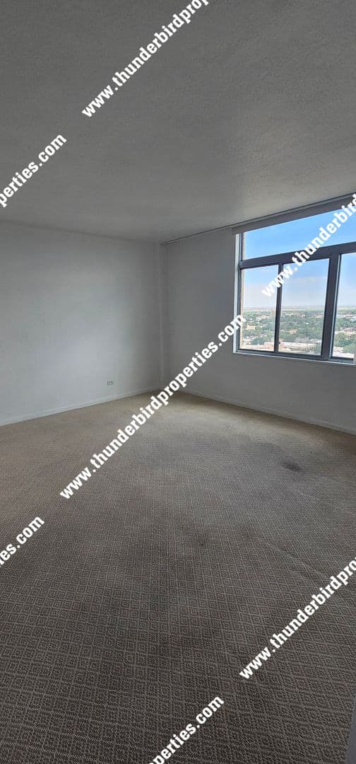 Albuquerque House: 1331 Park Ave Apt #1505