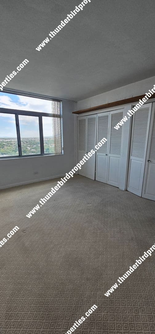 Albuquerque House: 1331 Park Ave Apt #1505