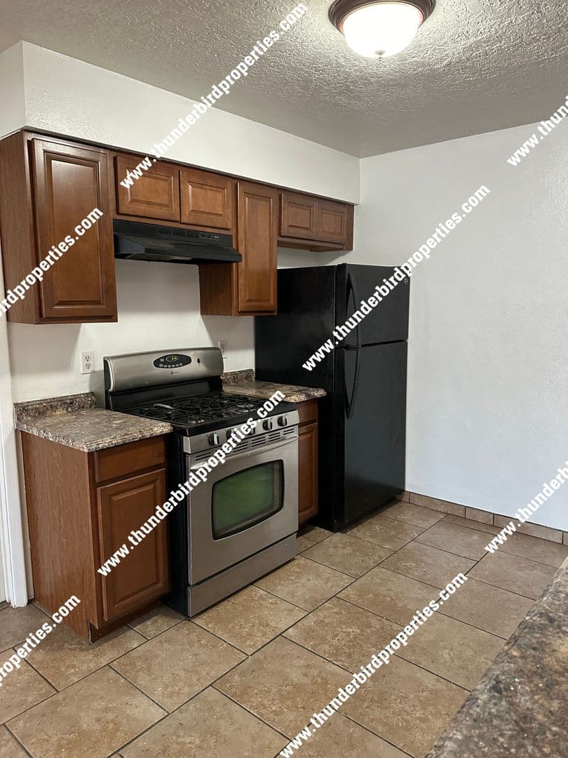 Albuquerque House: 13304 Marquette Avenue NE