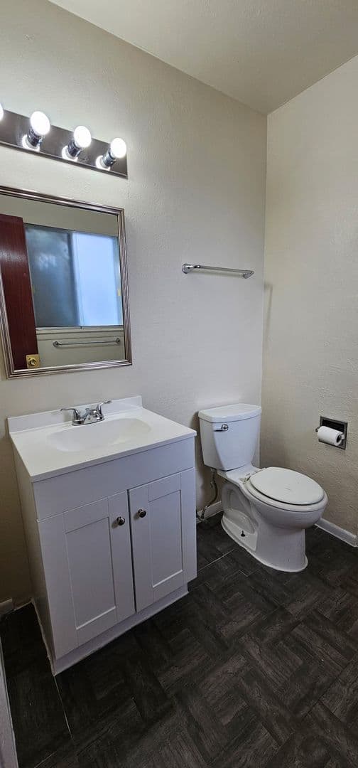 Albuquerque House: 4909 Overland Street NE