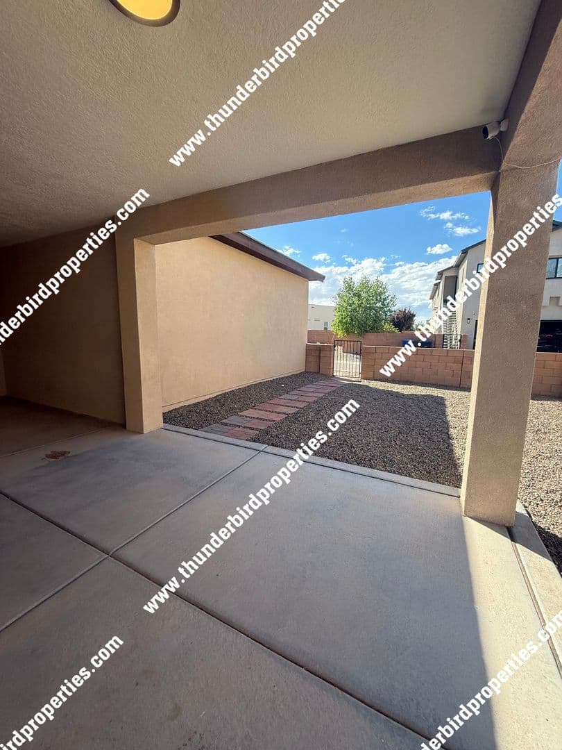 Albuquerque House: 2605 Stryker Rd. SE