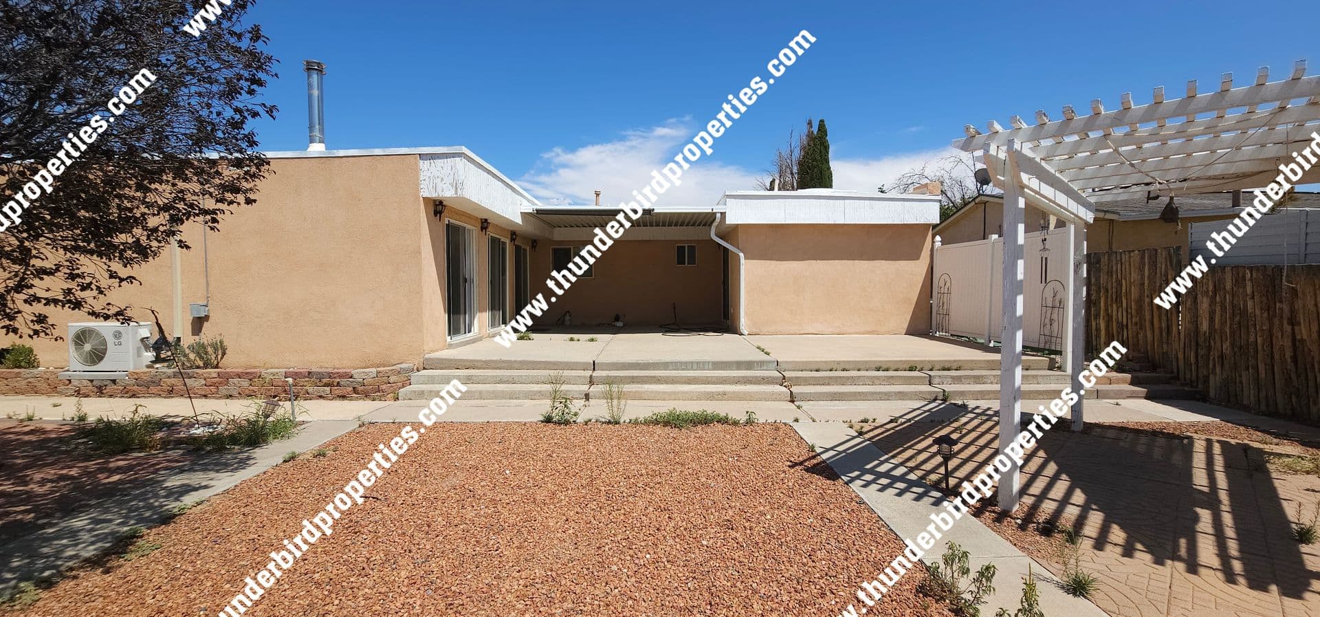 Albuquerque House: 5117 Camino Vista NW
