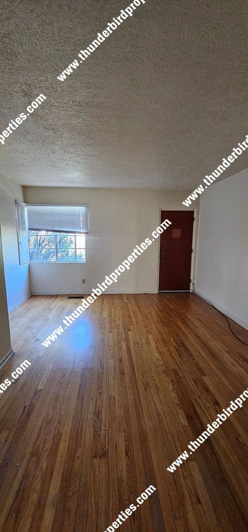 Albuquerque House: 2134 Coal Pl (PG3000411)
