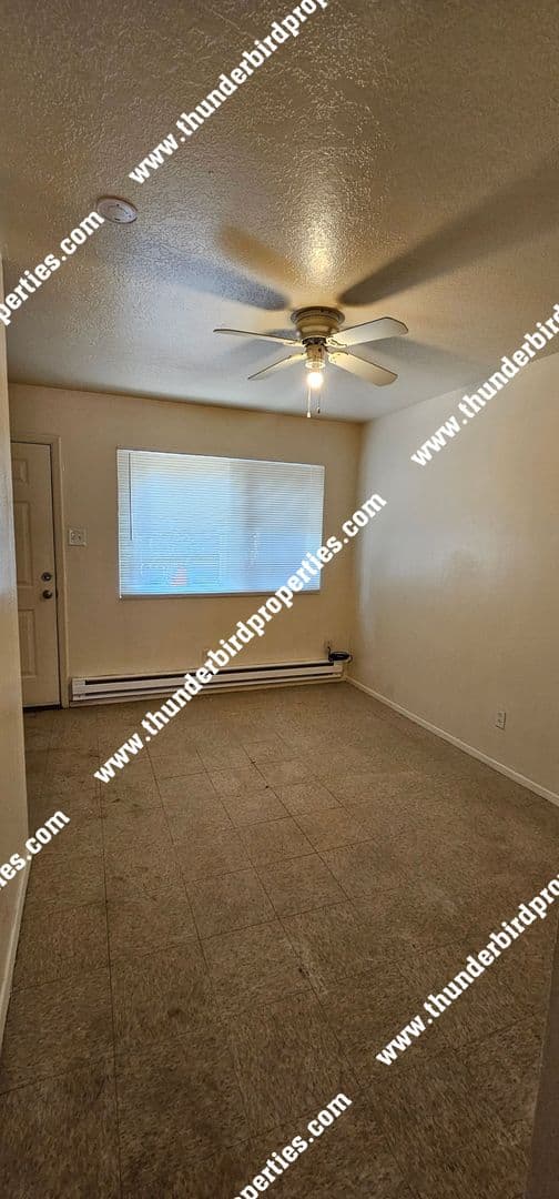 Albuquerque Apartment: 187 Monte Largo Dr. NE