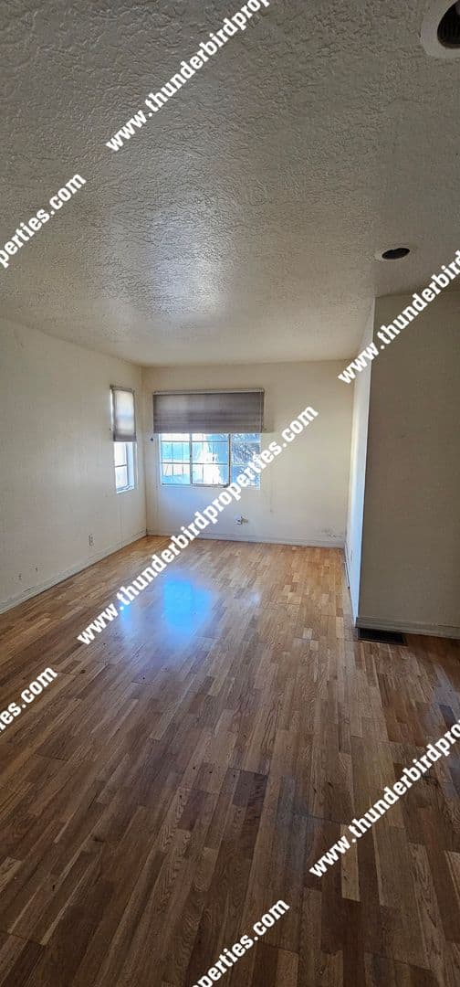 Albuquerque House: 2134 Coal Pl (PG3000411)