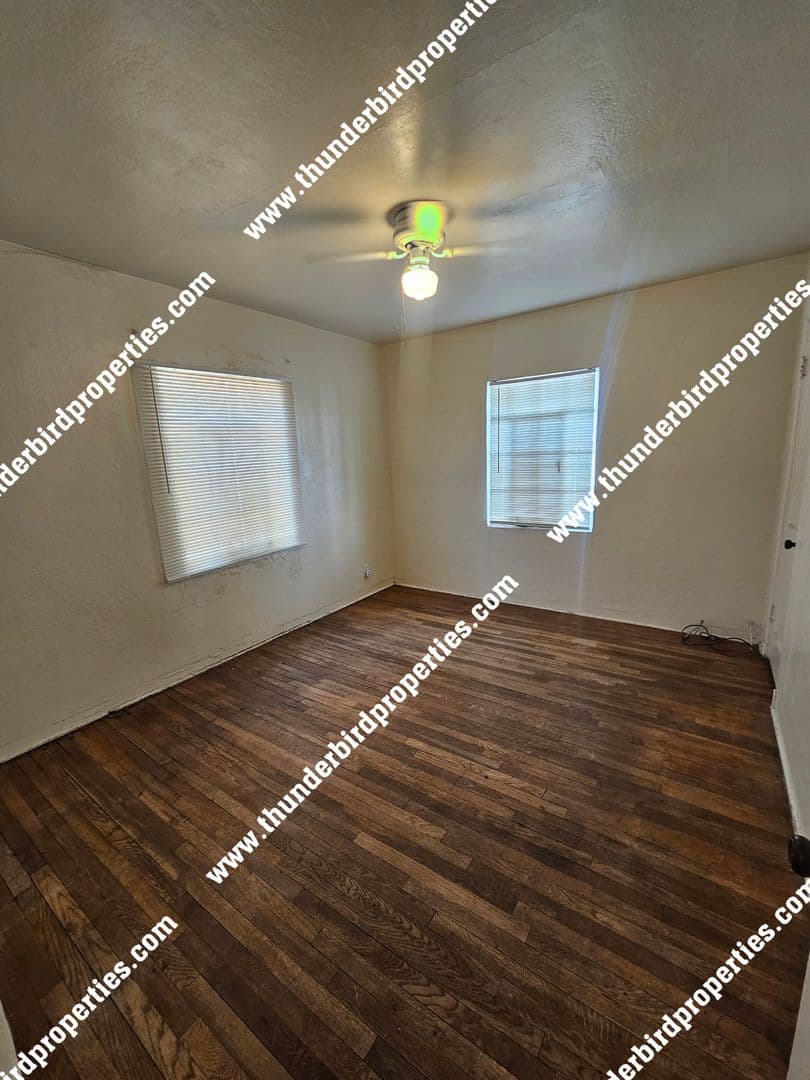 Albuquerque Apartment: 1622 Coal Ave SE