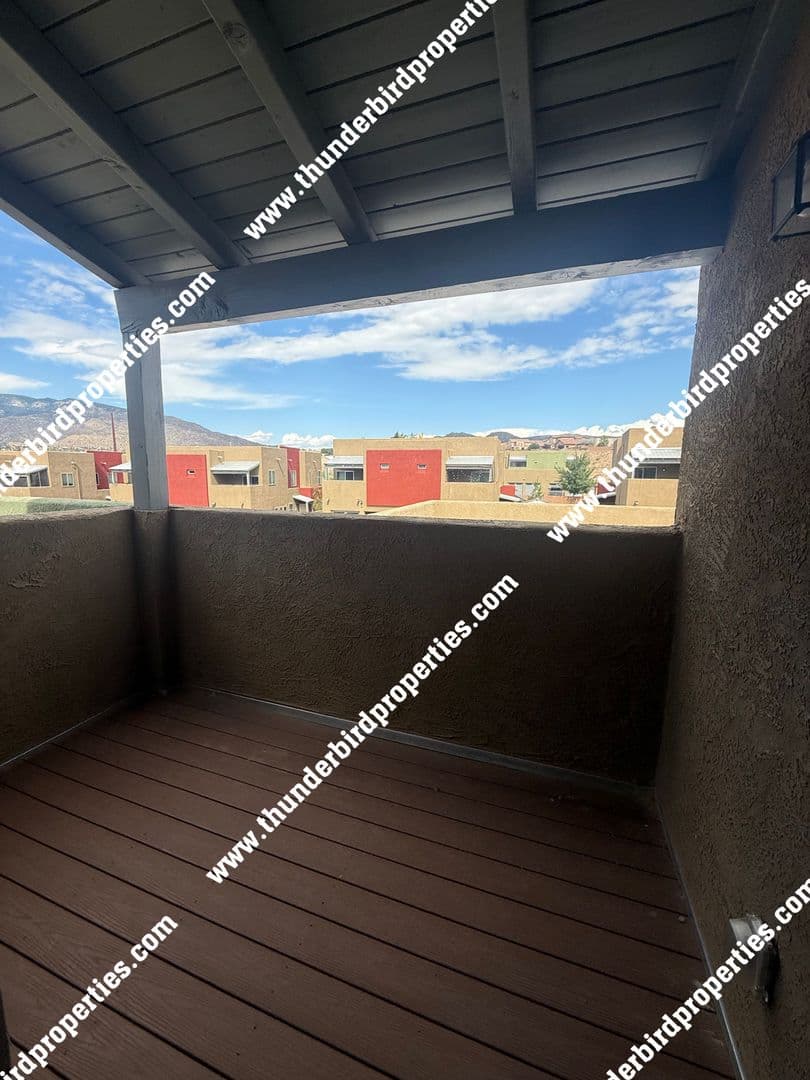 Albuquerque House: 1523 Borrego Dr. SE