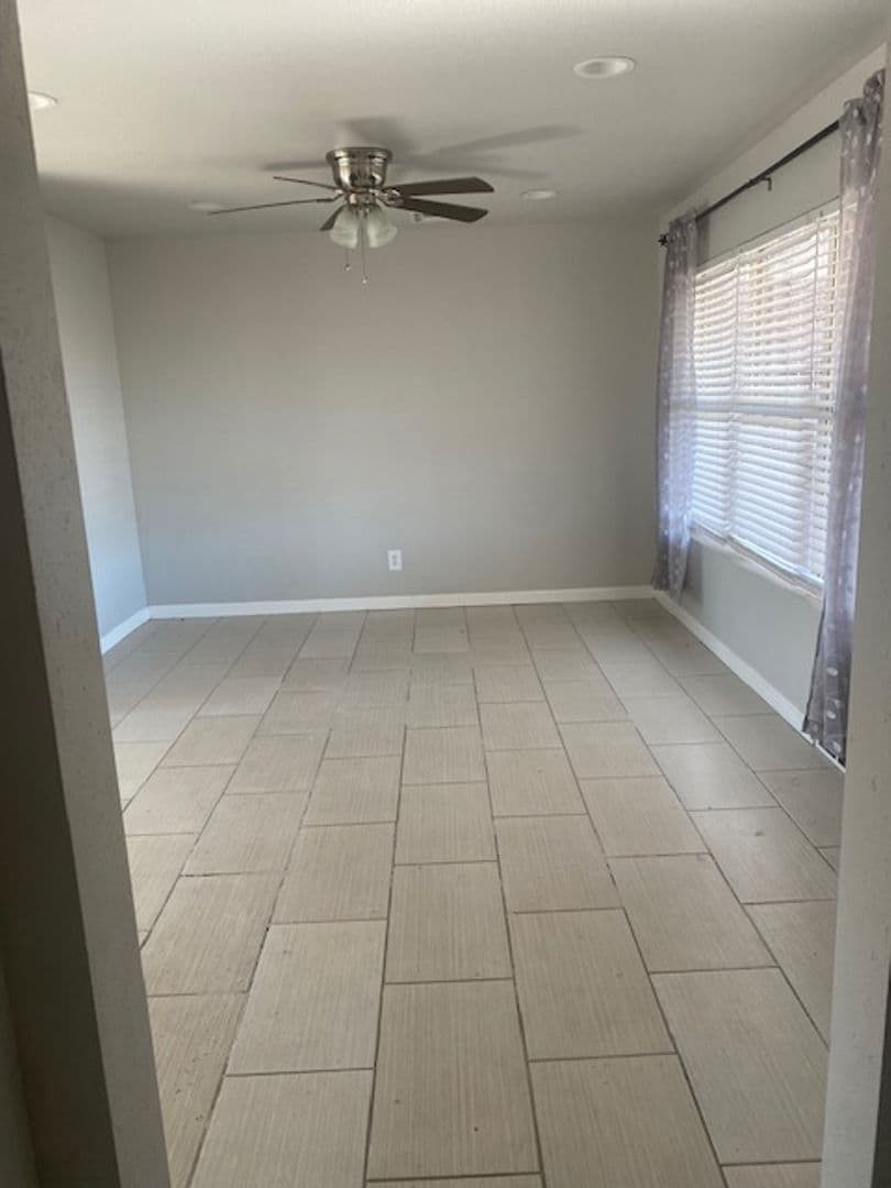 OKLAHOMA CITY House: 1616 SW 61ST ST