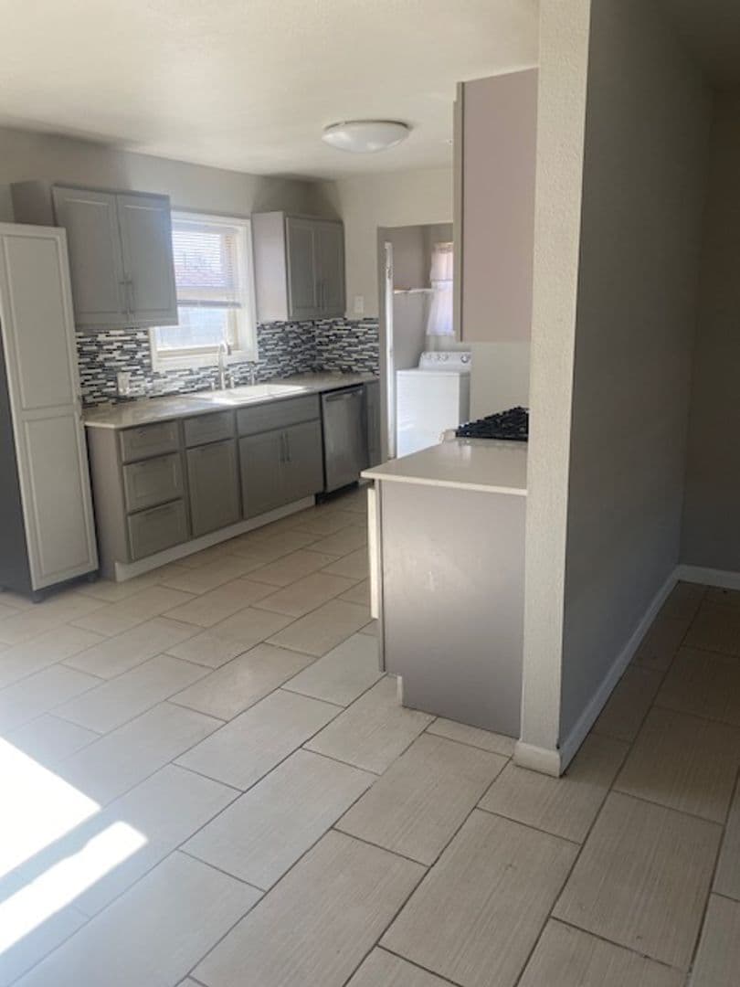 OKLAHOMA CITY House: 1616 SW 61ST ST