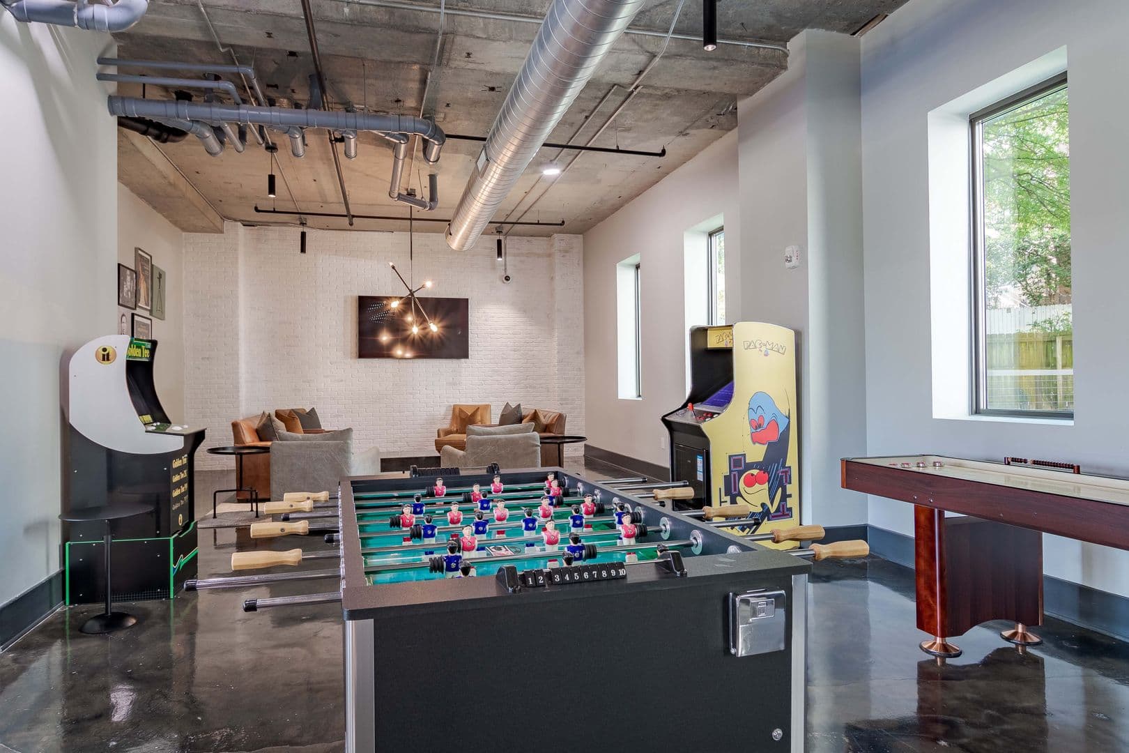 Atlanta Apartment: 2025 Peachtree Road NE