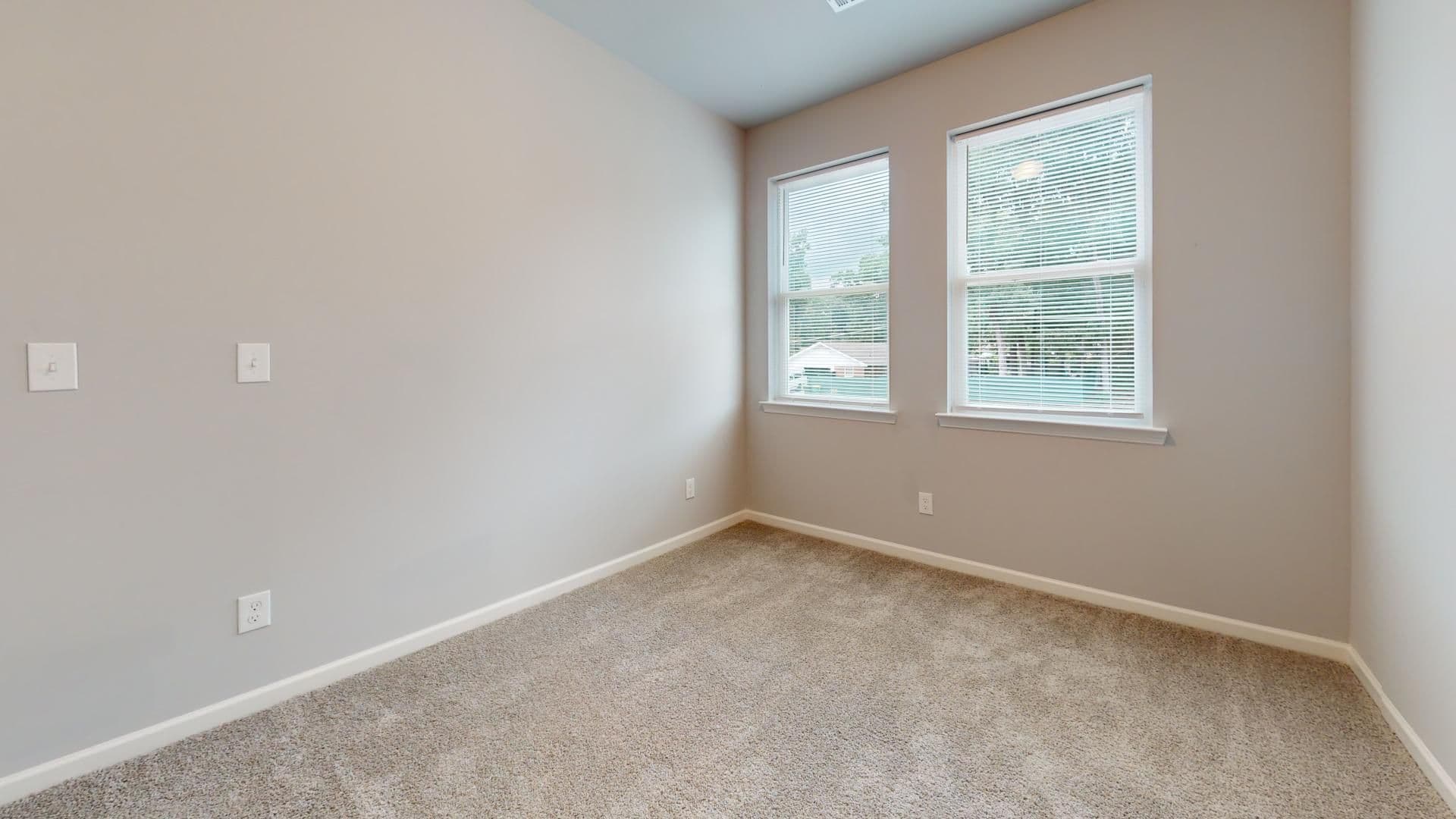 Forest Park Townhome: 431 North Ave