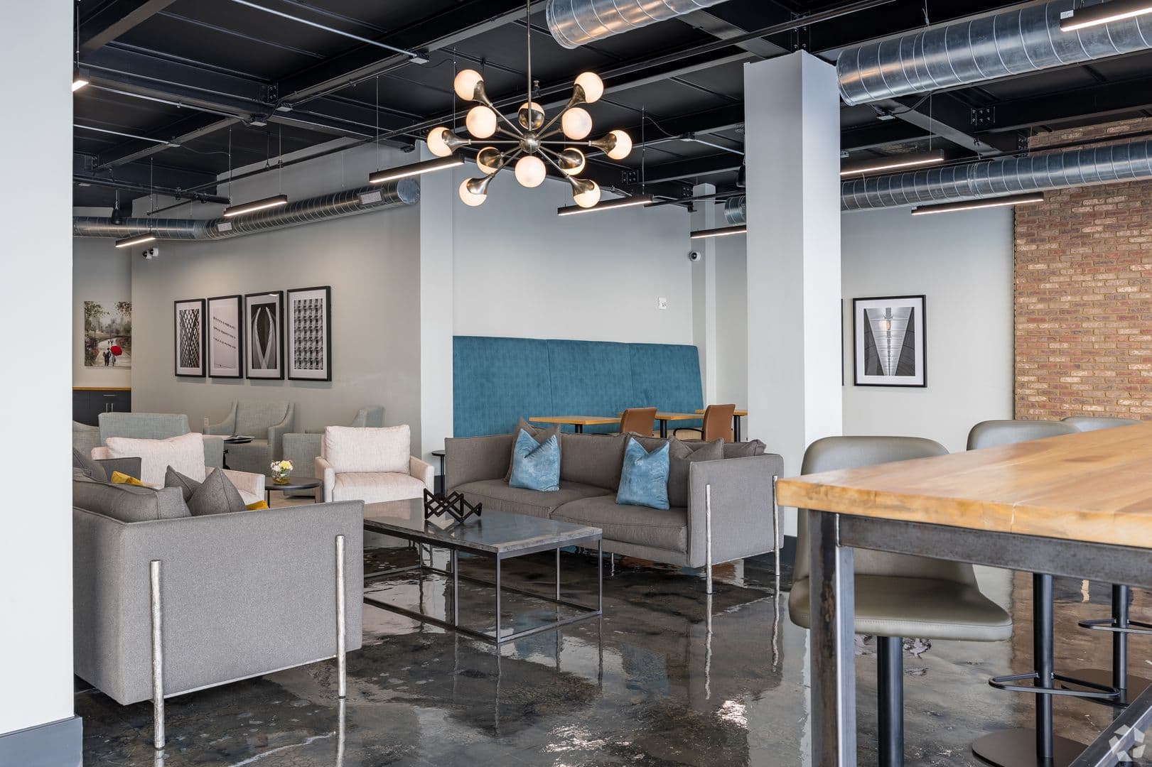 Atlanta Apartment: 2025 Peachtree Road NE