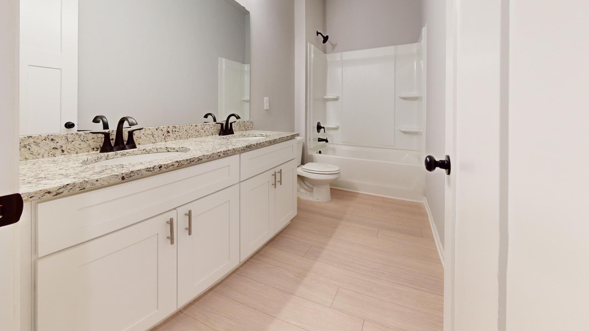 Forest Park Townhome: 431 North Ave