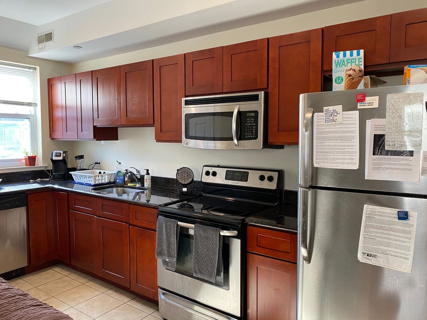 Philadelphia Apartment: 437 N Wiota St