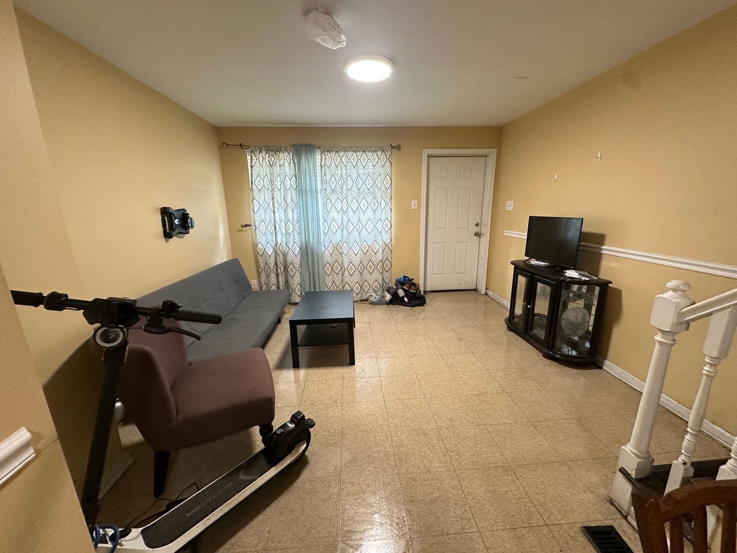 Philadelphia Apartment: 3854 Spring Garden St