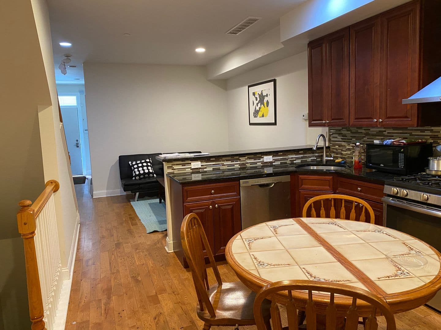 Philadelphia Apartment: 342 N 42nd St