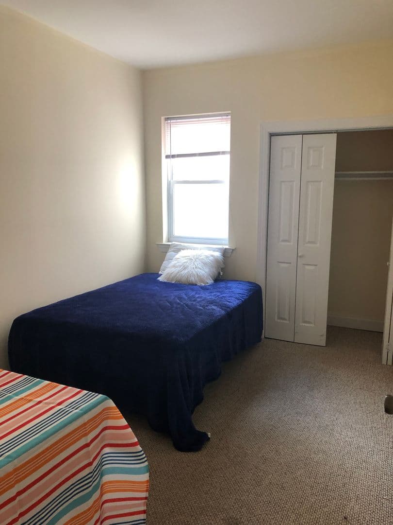 Philadelphia Apartment: 437 N Wiota St