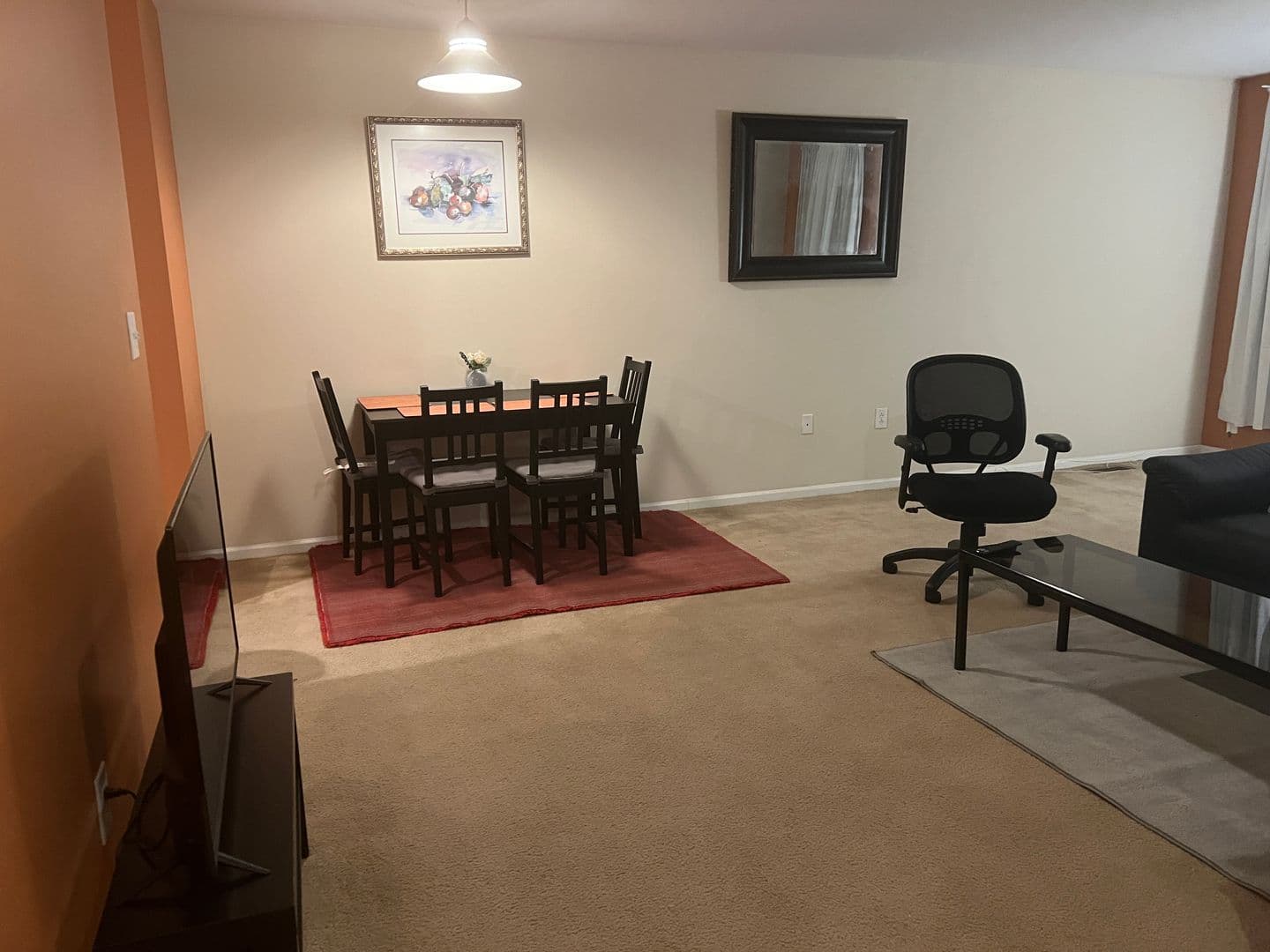 Philadelphia Apartment: 615 N 44th st