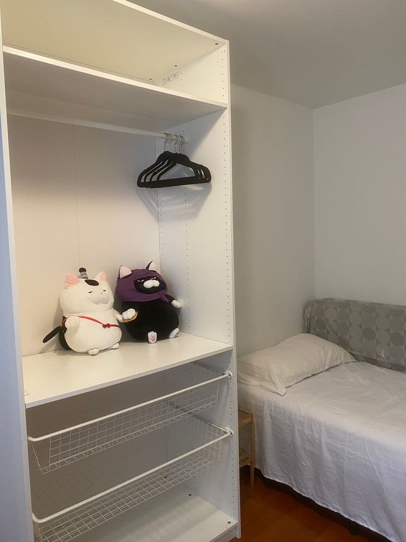 Philadelphia Apartment: 21 N 42nd st
