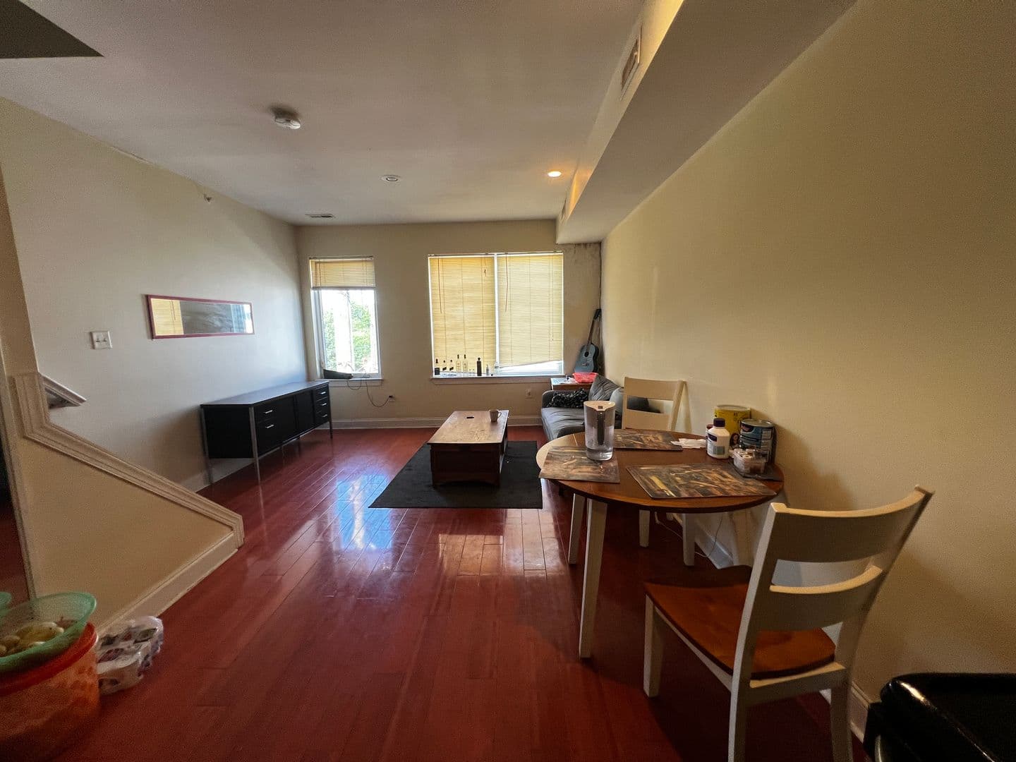 Philadelphia Apartment: 676 N 33rd st 2FL