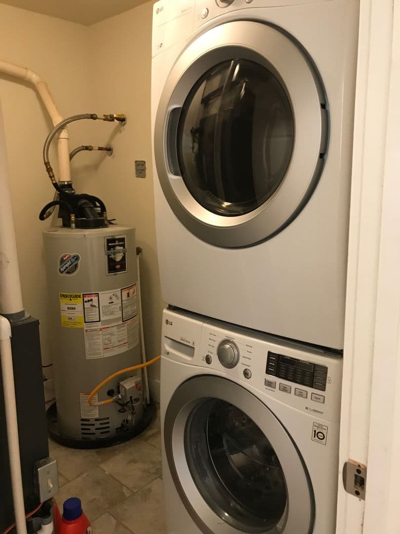 Philadelphia Apartment: 2032 N 17th st