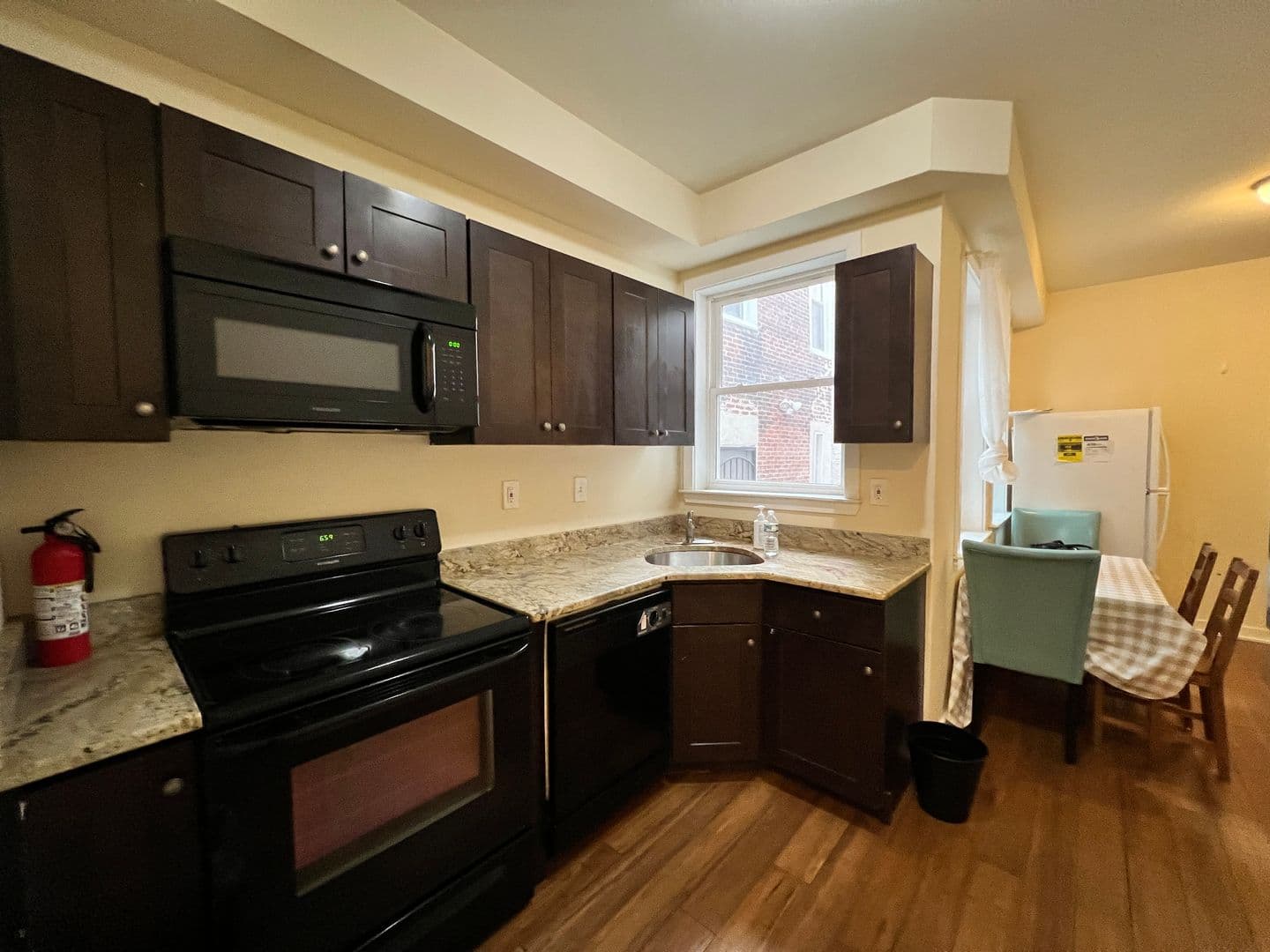 Philadelphia Apartment: 2032 N 17th st