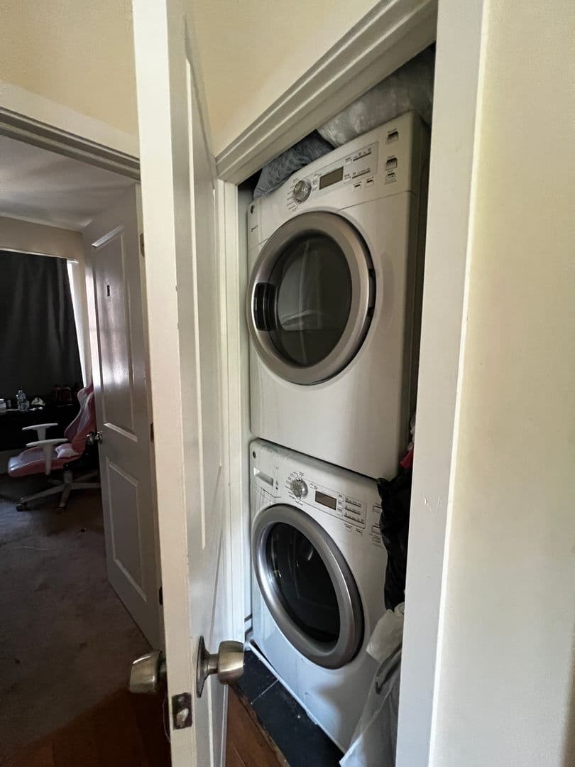 Philadelphia Apartment: 2036 N 17th st