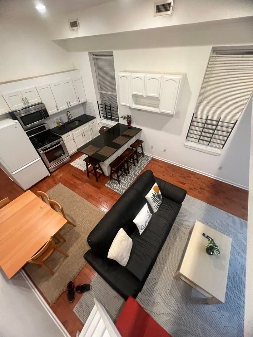 Philadelphia Apartment: 401 N 41st st