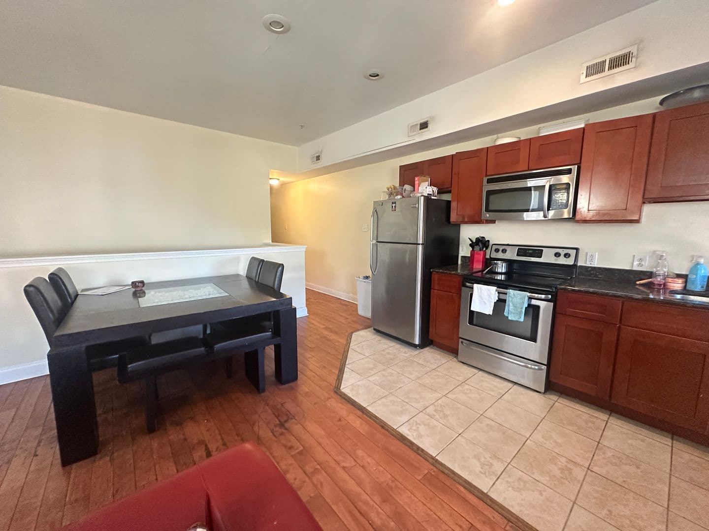 Philadelphia Apartment: 420 N 40th st