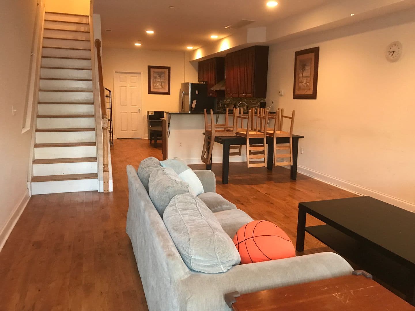 Philadelphia Apartment: 340 N 42nd st