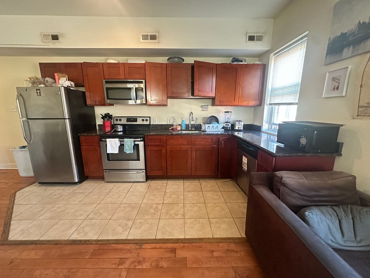 Philadelphia Apartment: 420 N 40th st