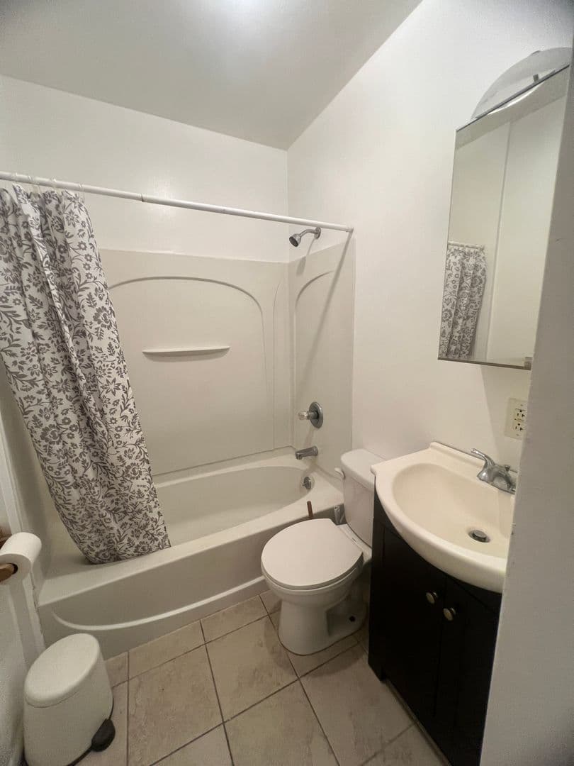 Philadelphia Apartment: 401 N 41st st