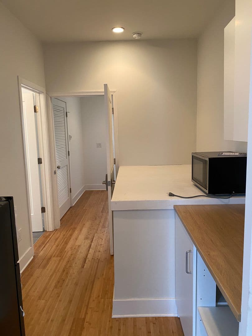 Philadelphia Apartment: 315 N 41st st