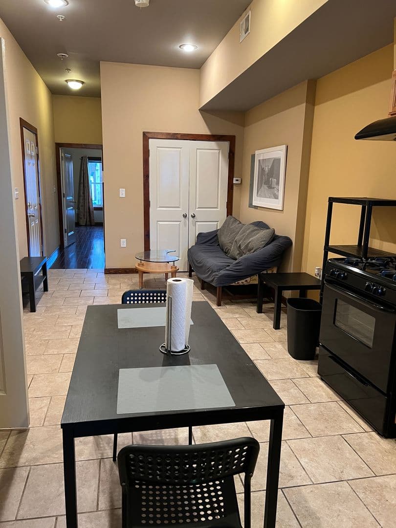 Philadelphia Apartment: 3223 Wallace st