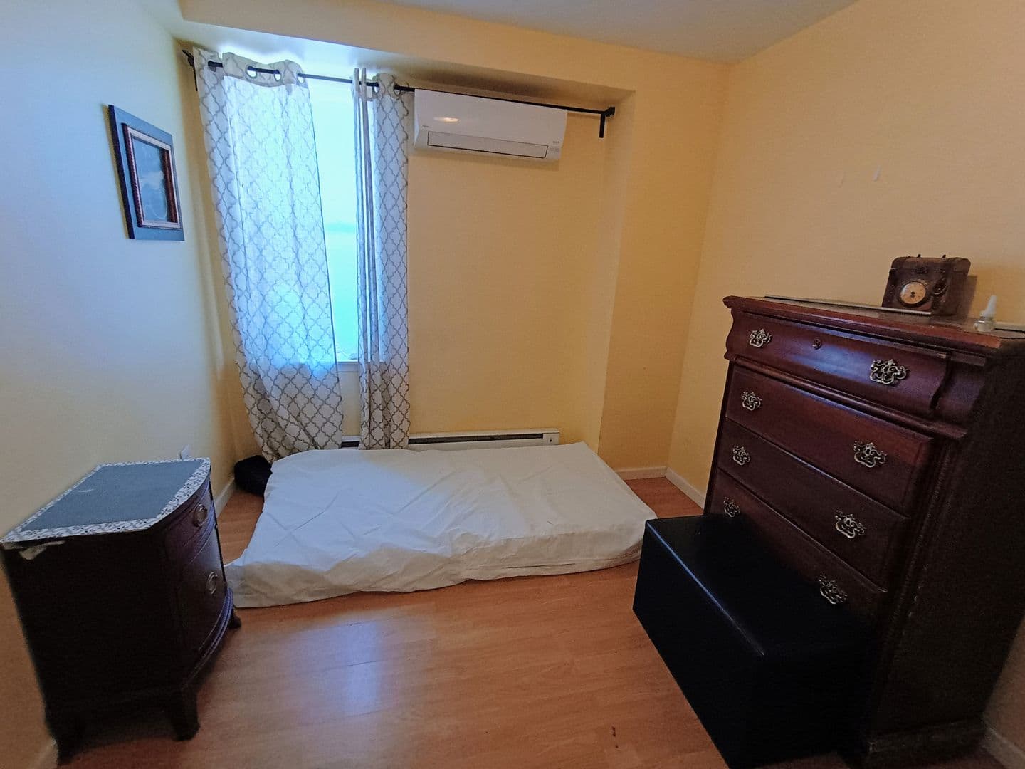 Philadelphia Apartment: 4047 Market st