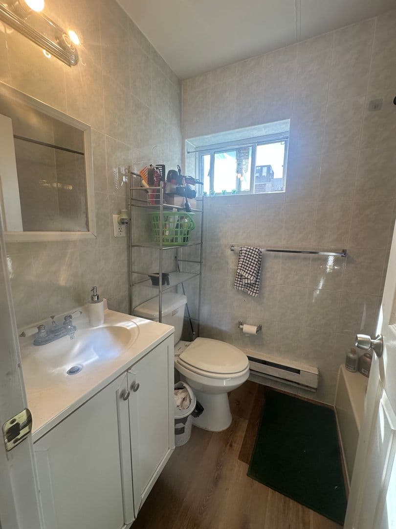 Philadelphia Apartment: 4047 Market st