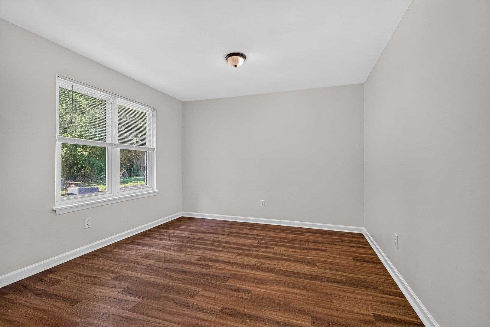 North Charleston House: 7591 Hunter's Ridge Lane