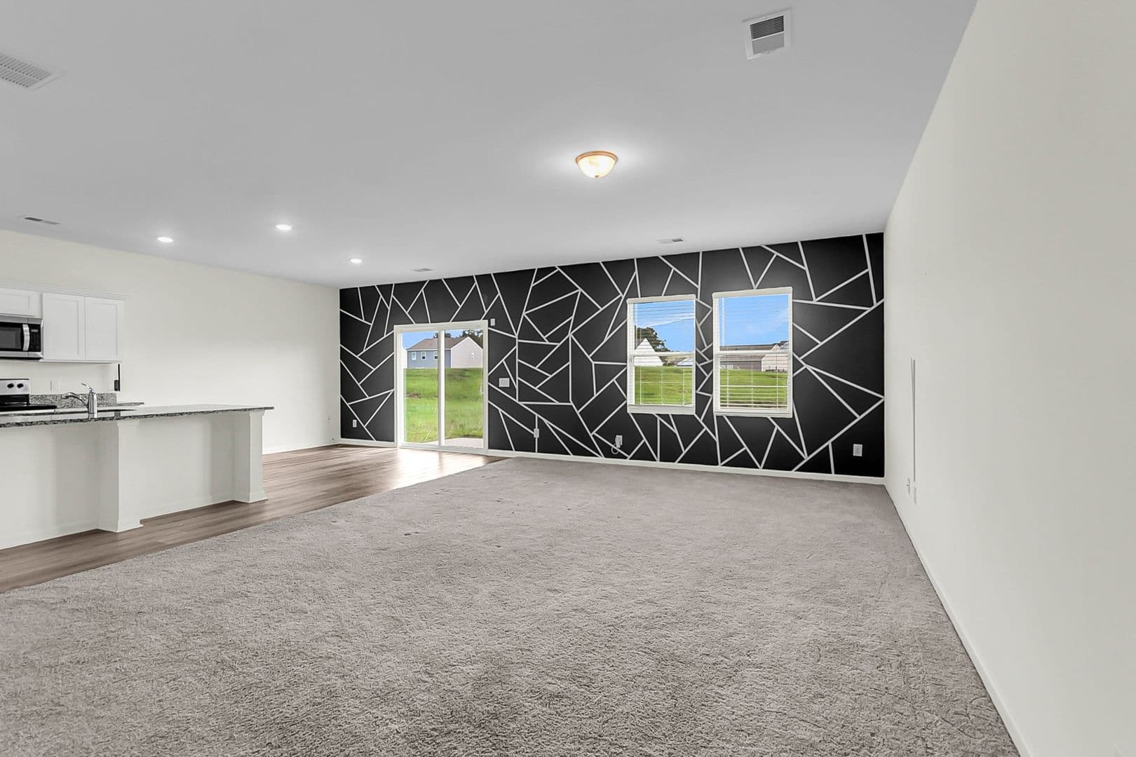 Summerville House: 424 Pender Woods Dr.