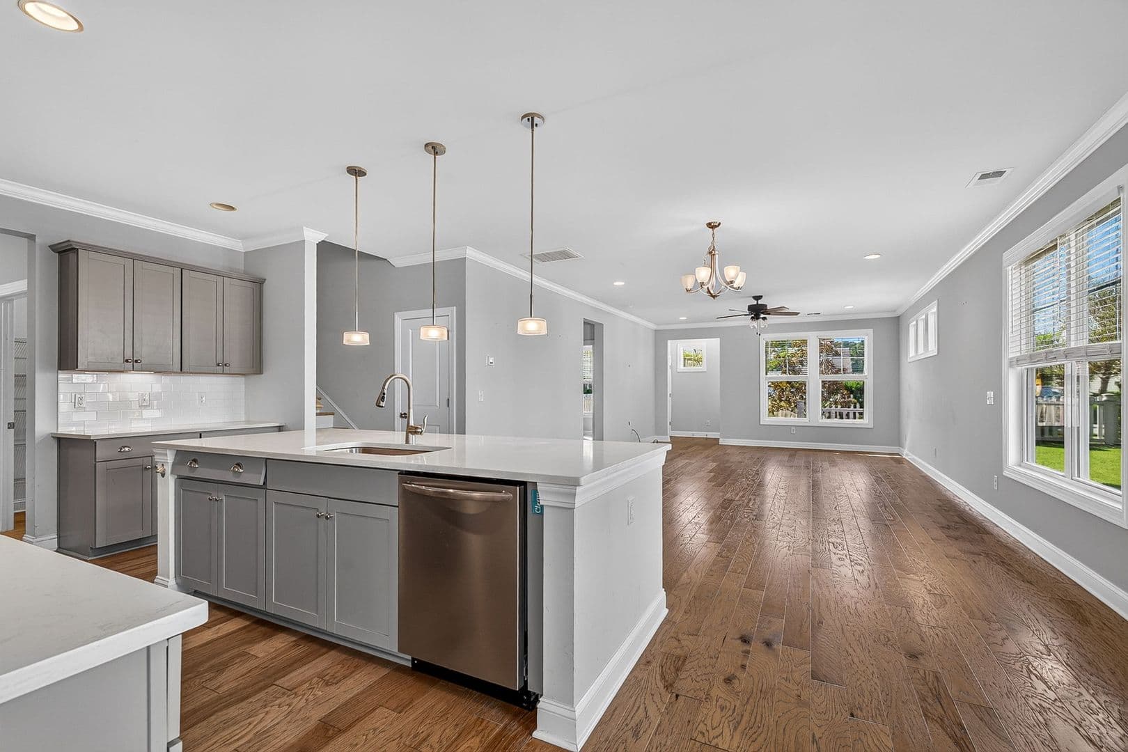 Mount Pleasant House: 2668 Park West Blvd