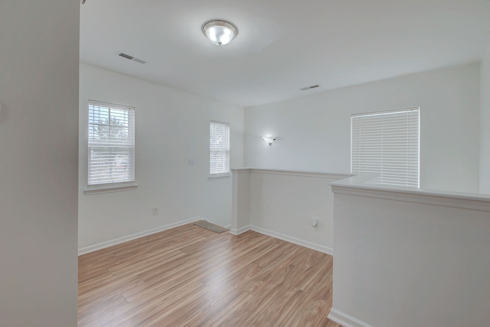 Moncks Corner House: 208 Woodbrook Way