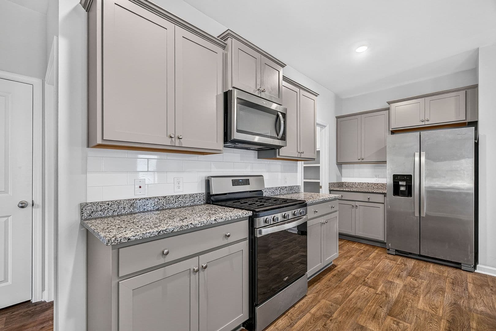 Summerville House: 137 Blossom Wood Ln
