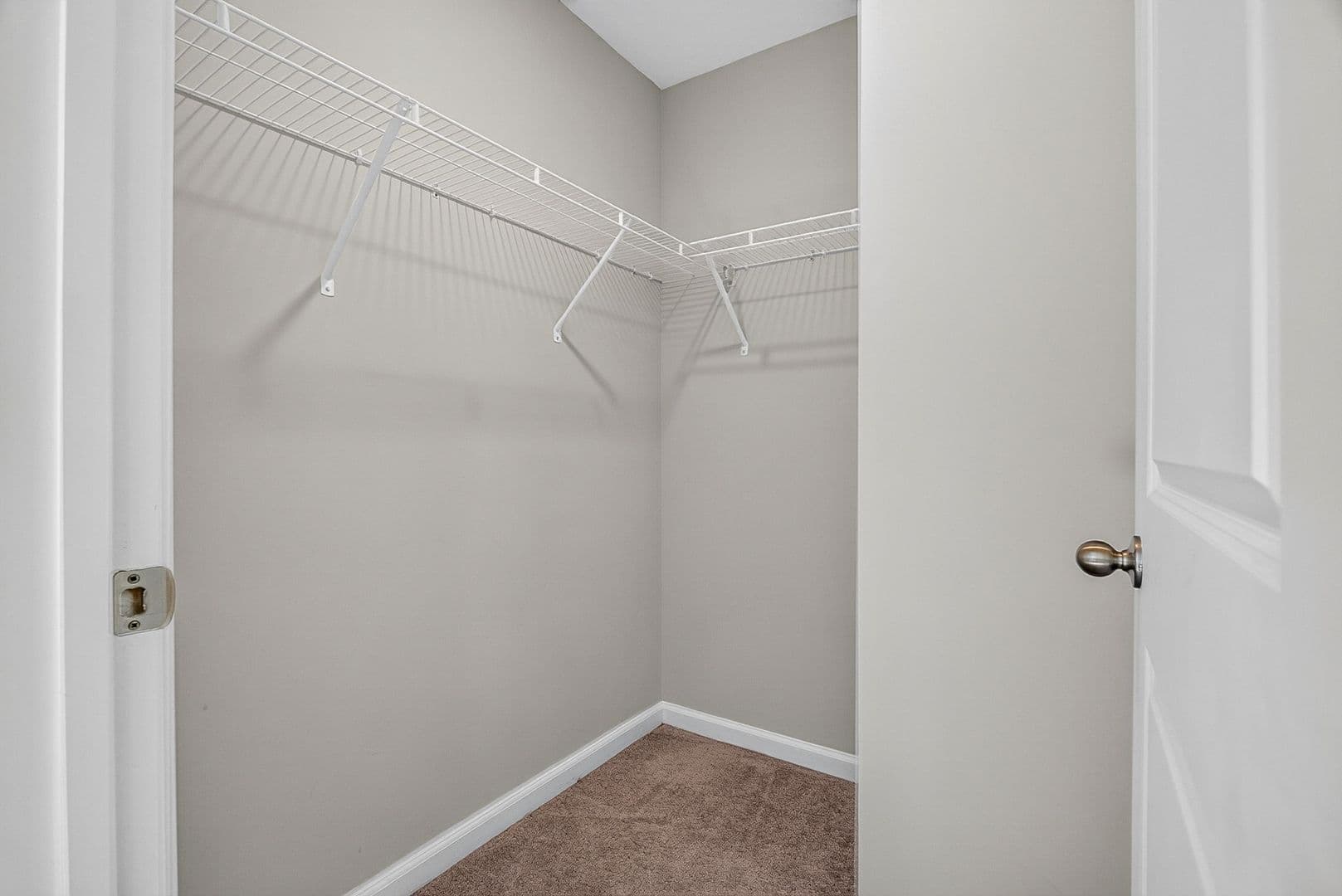 Summerville House: 123 Sweet Cherry Lane